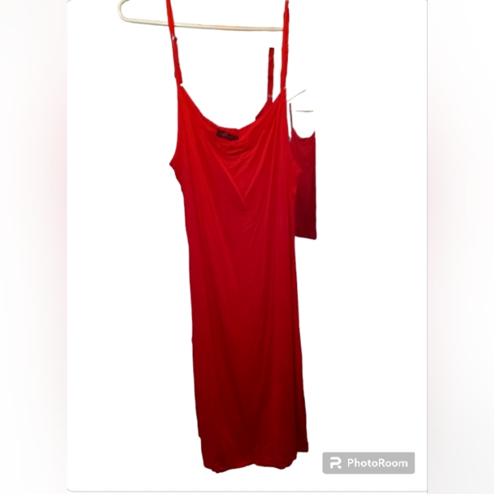 Avid ove Red slip NWOT